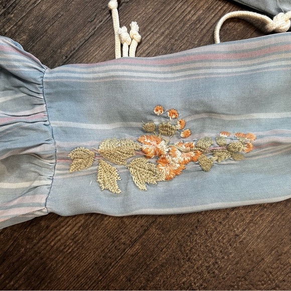 Blue & Pink Striped Off-Shoulder Embroidered Peasant Hippie Lace Up Blouse Sz S - Picture 9 of 9